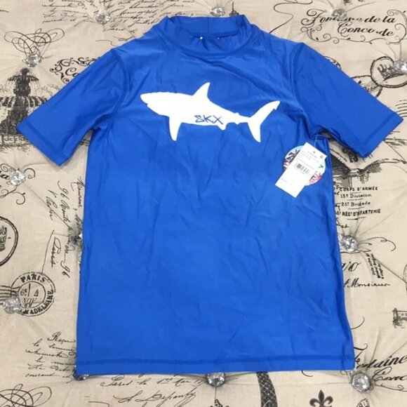 Skechers Boy's Shark Graphic Short Sleeve Rashguard - Picture 2 of 5